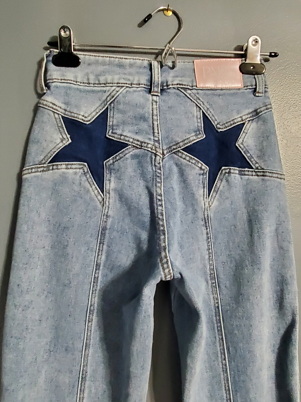 Paris Hilton Bootcut Jeans with Navy Star Patches Women's Size 2 - Picture 2 of 8